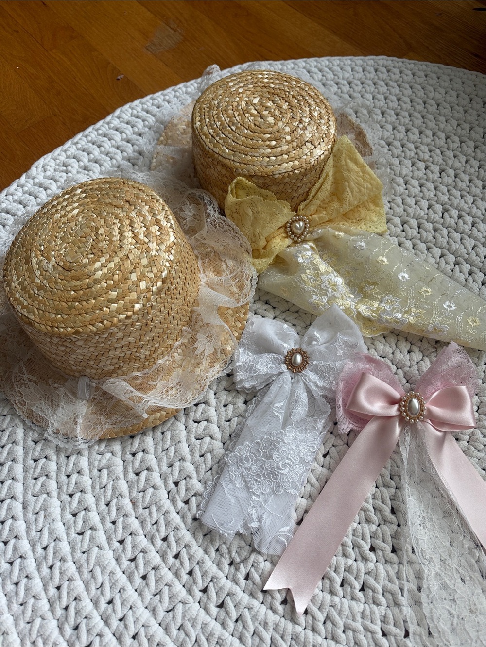 Girls Straw Boater Hat with Lace and Ribbon Bow - Yellow, White & Pink